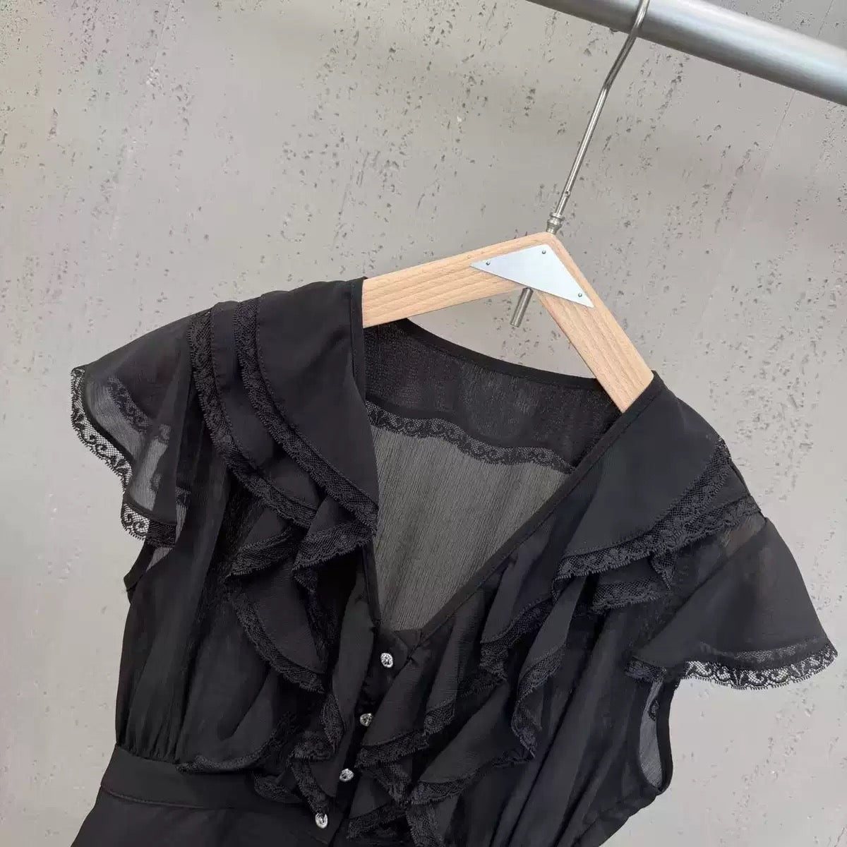 Shirt - ID: M095