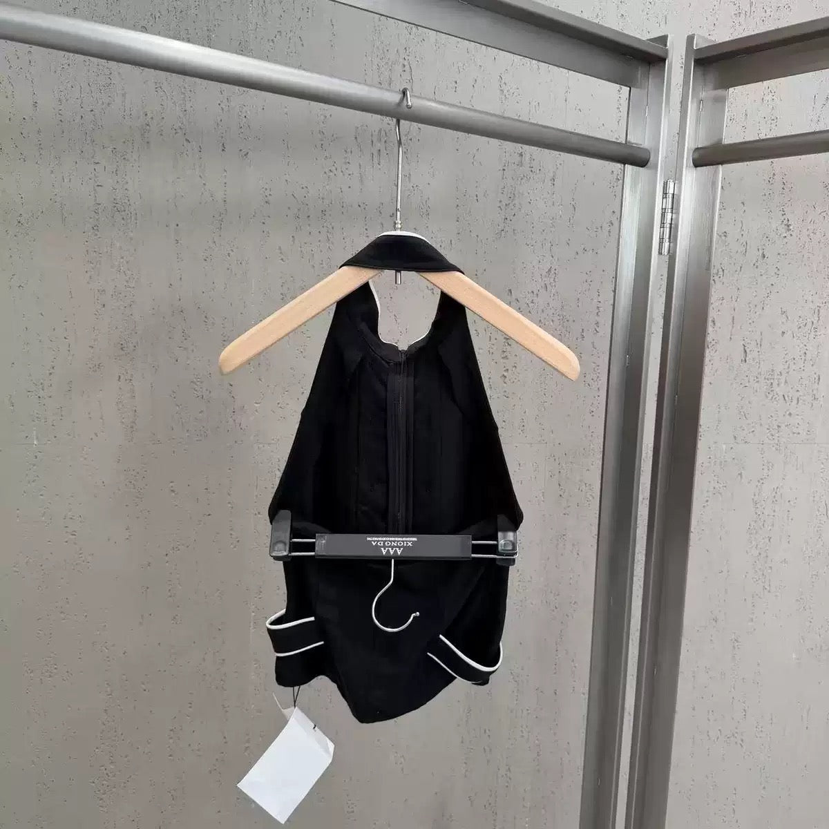 Tank Top - ID: M064