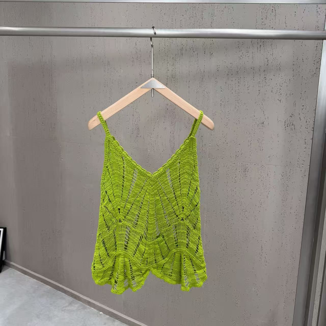 Tank Top - ID: M057