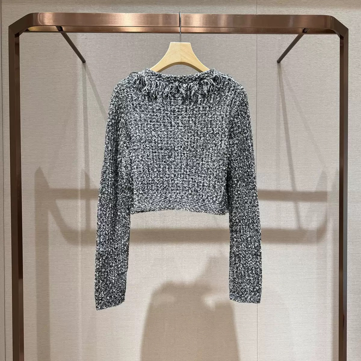 Cardigan - ID: J405