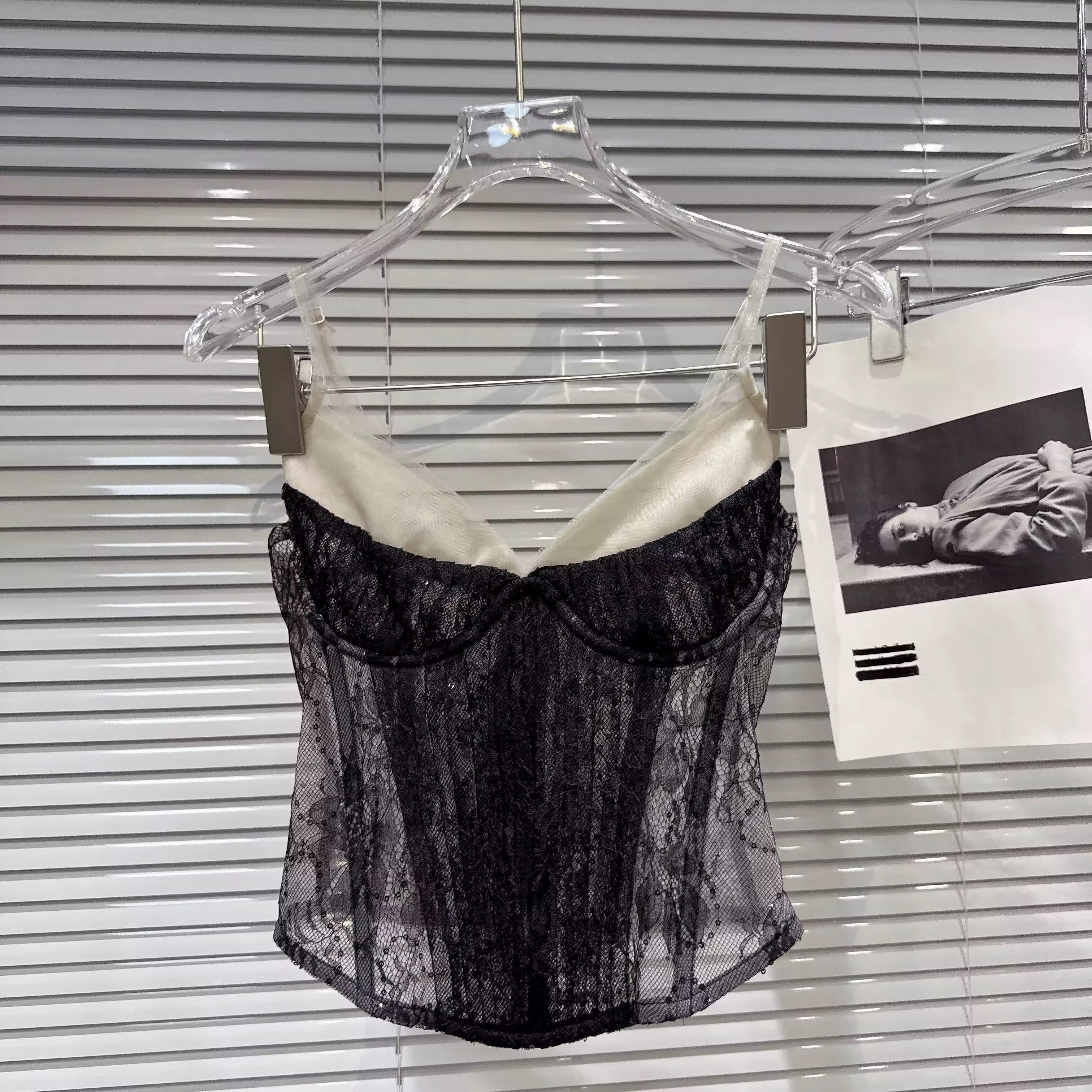 Tank top - ID: A688