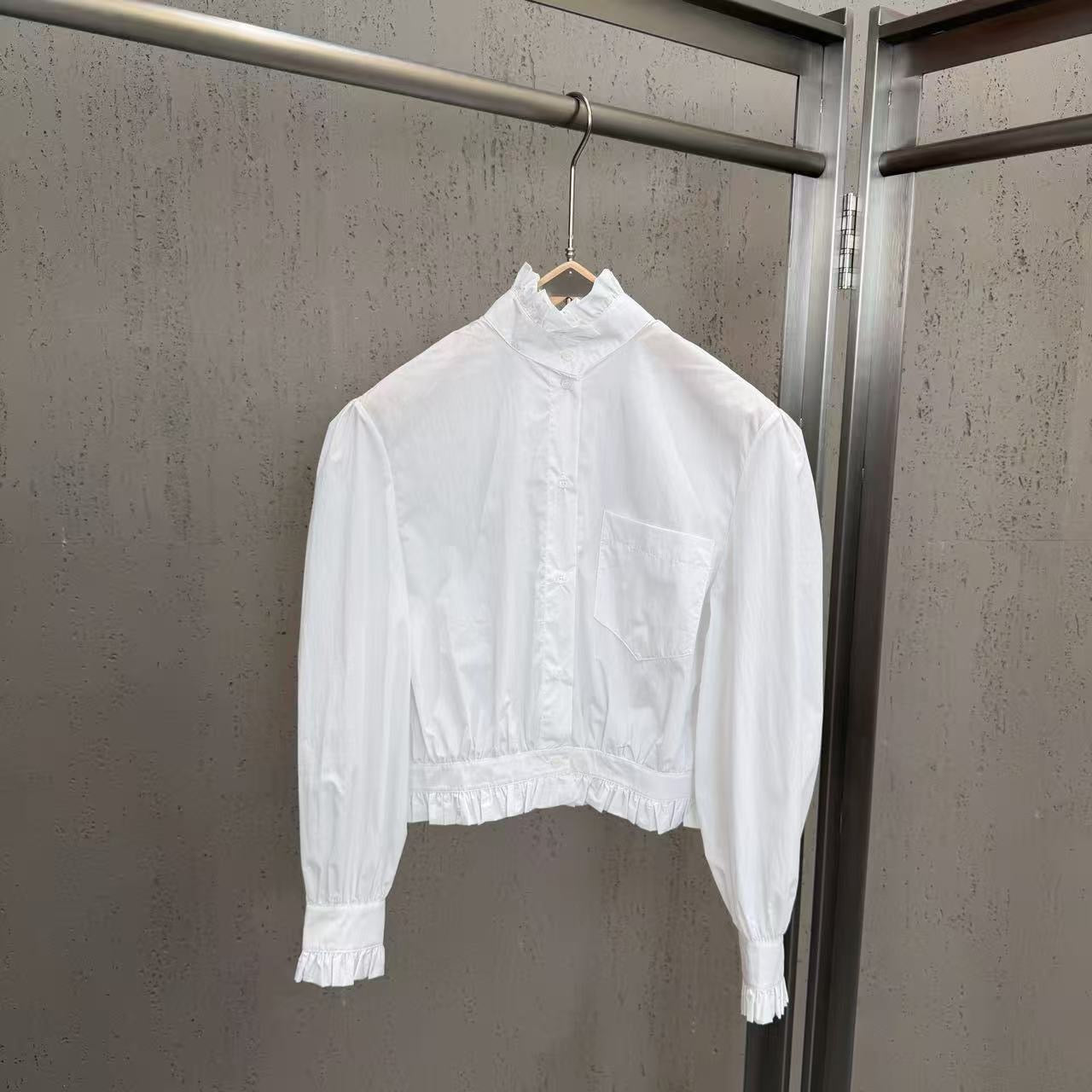 Shirt - ID: M049