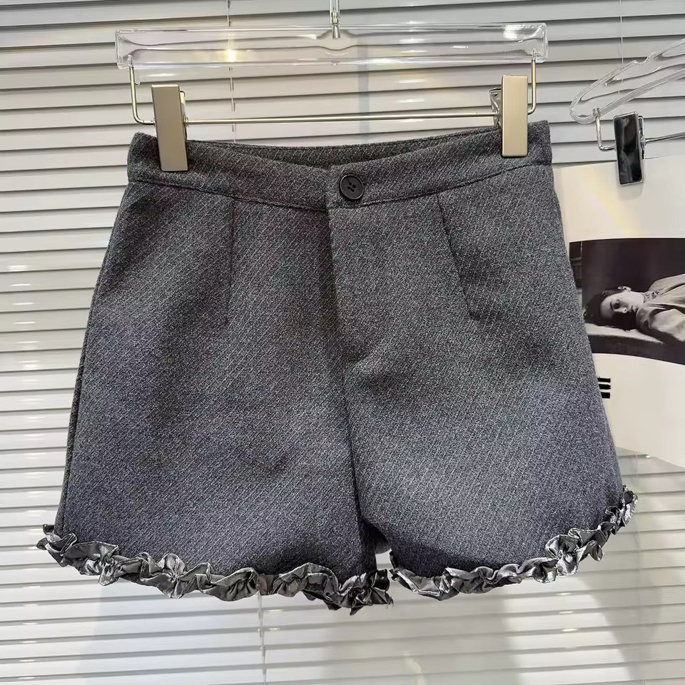 Shorts - ID: 2003