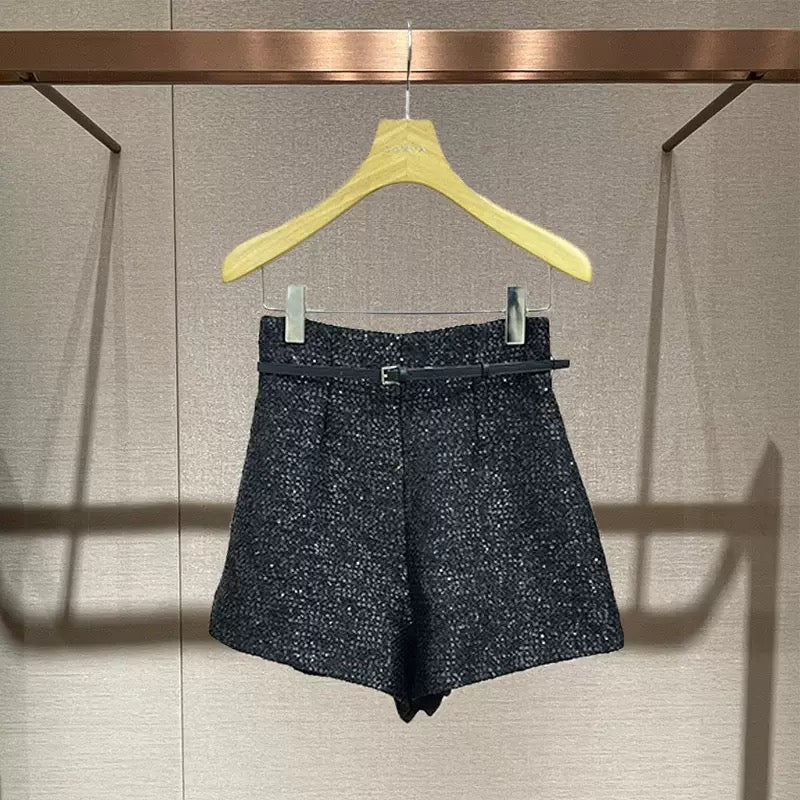 Shorts - ID: J389