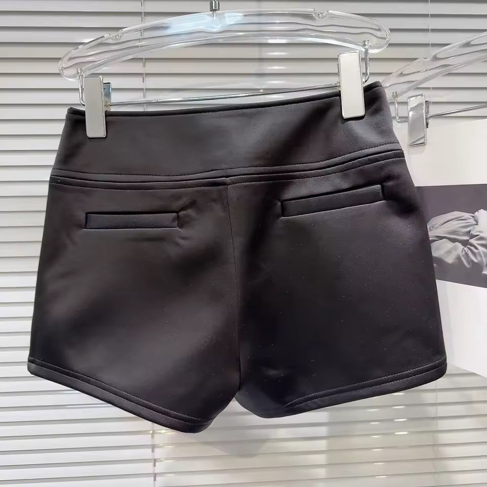 Shorts - ID: 5780
