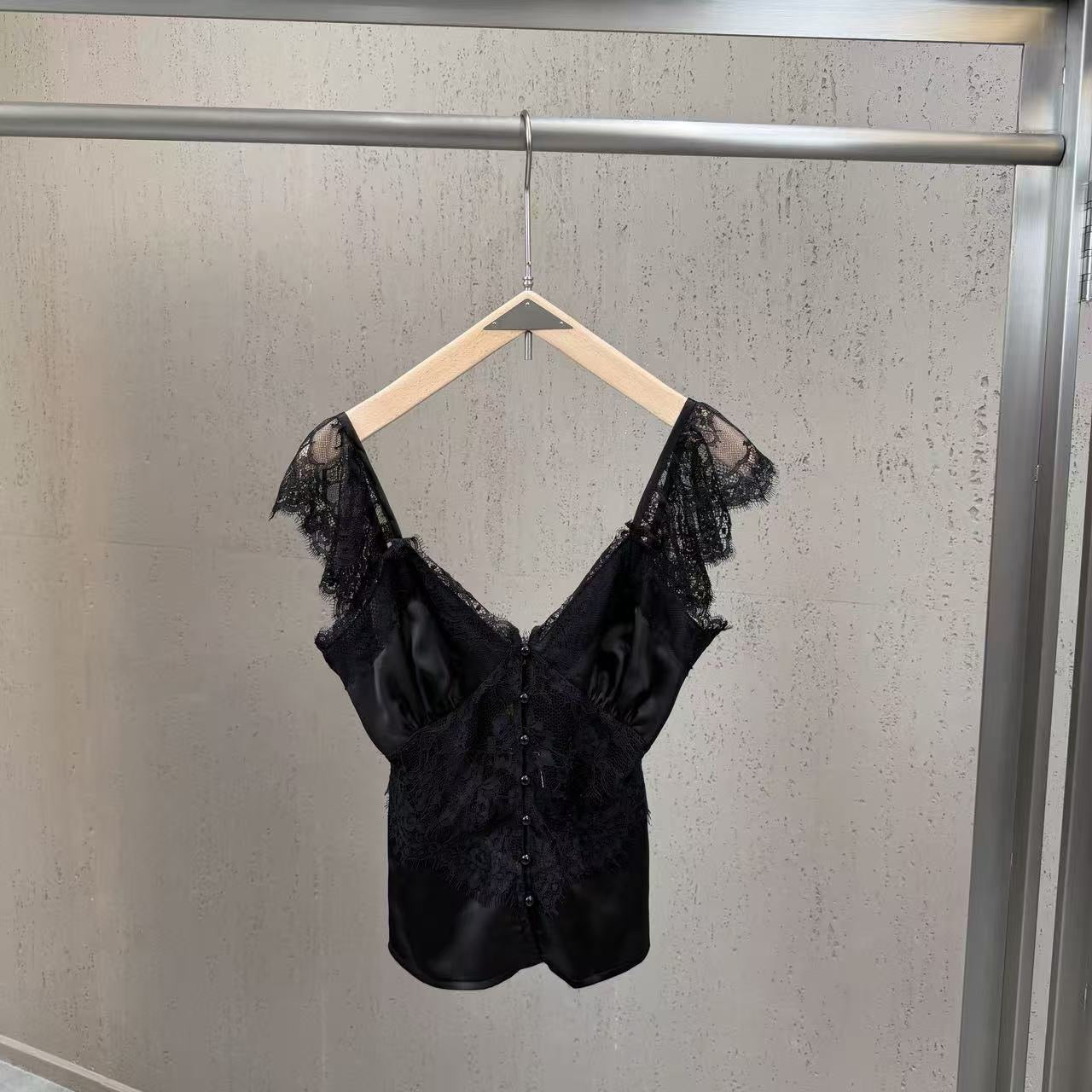 Tank Top - ID: M032