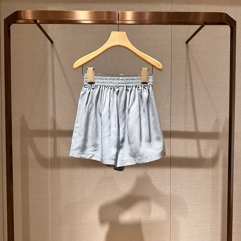 Shorts - ID: J378