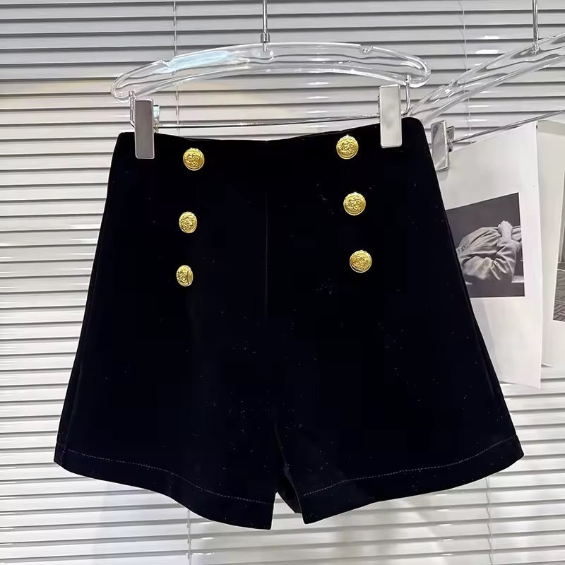 Shorts - ID: 3202