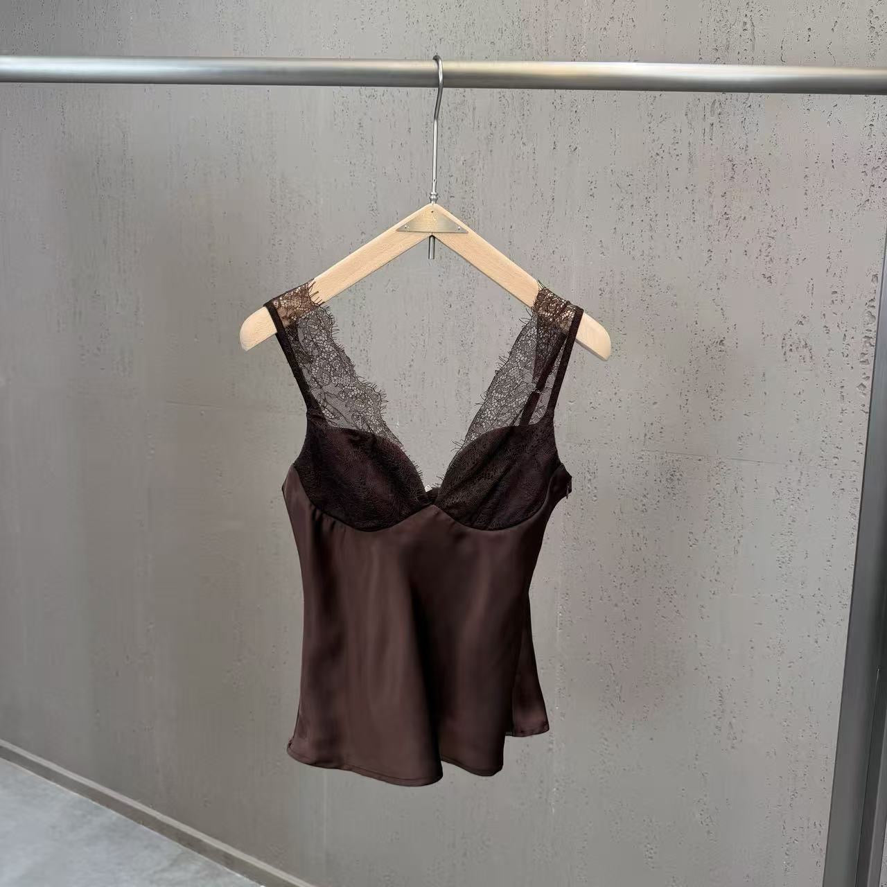 Tank Top - ID: M022