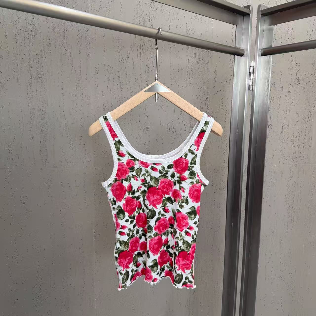Set - ID: M003
