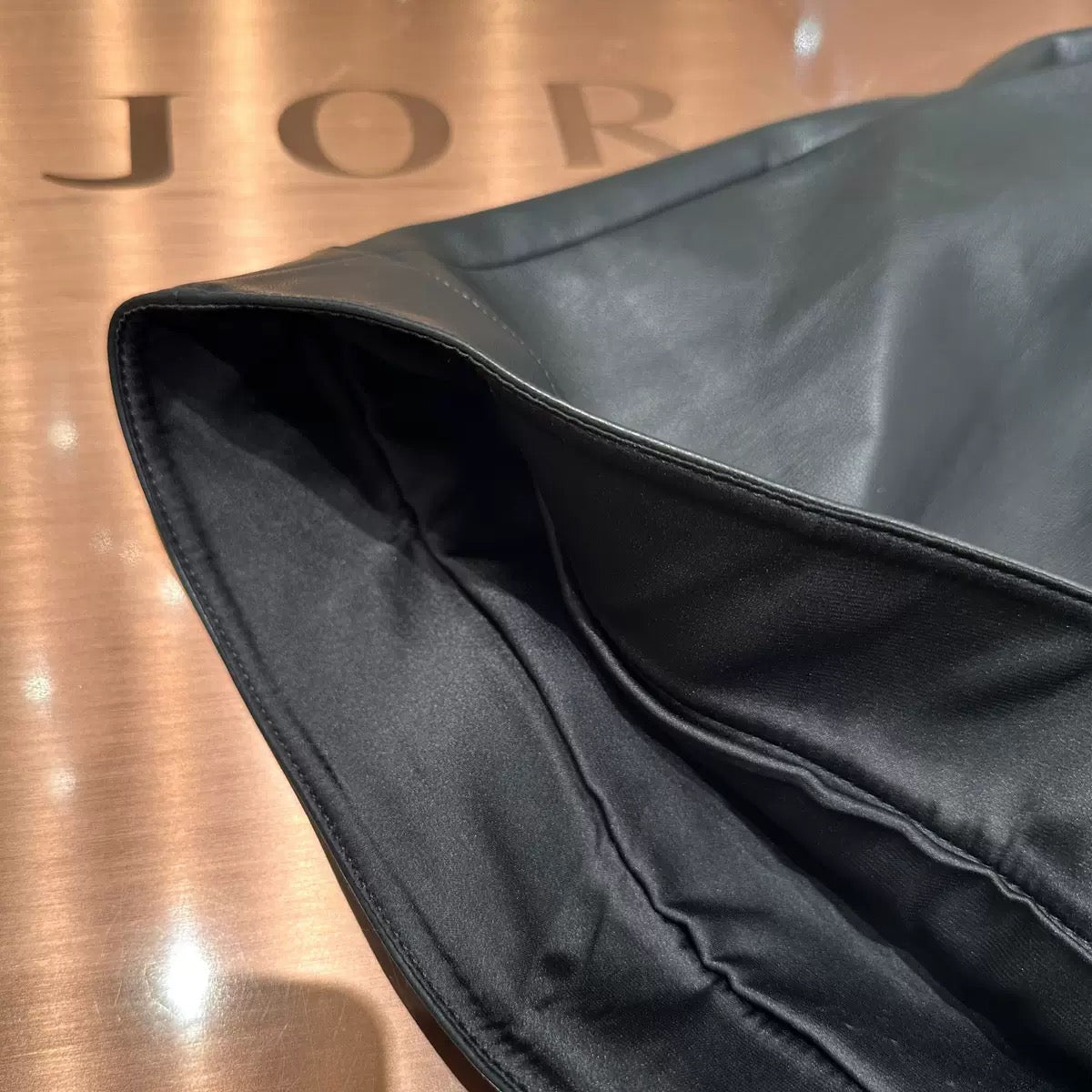 Shorts - ID: J408