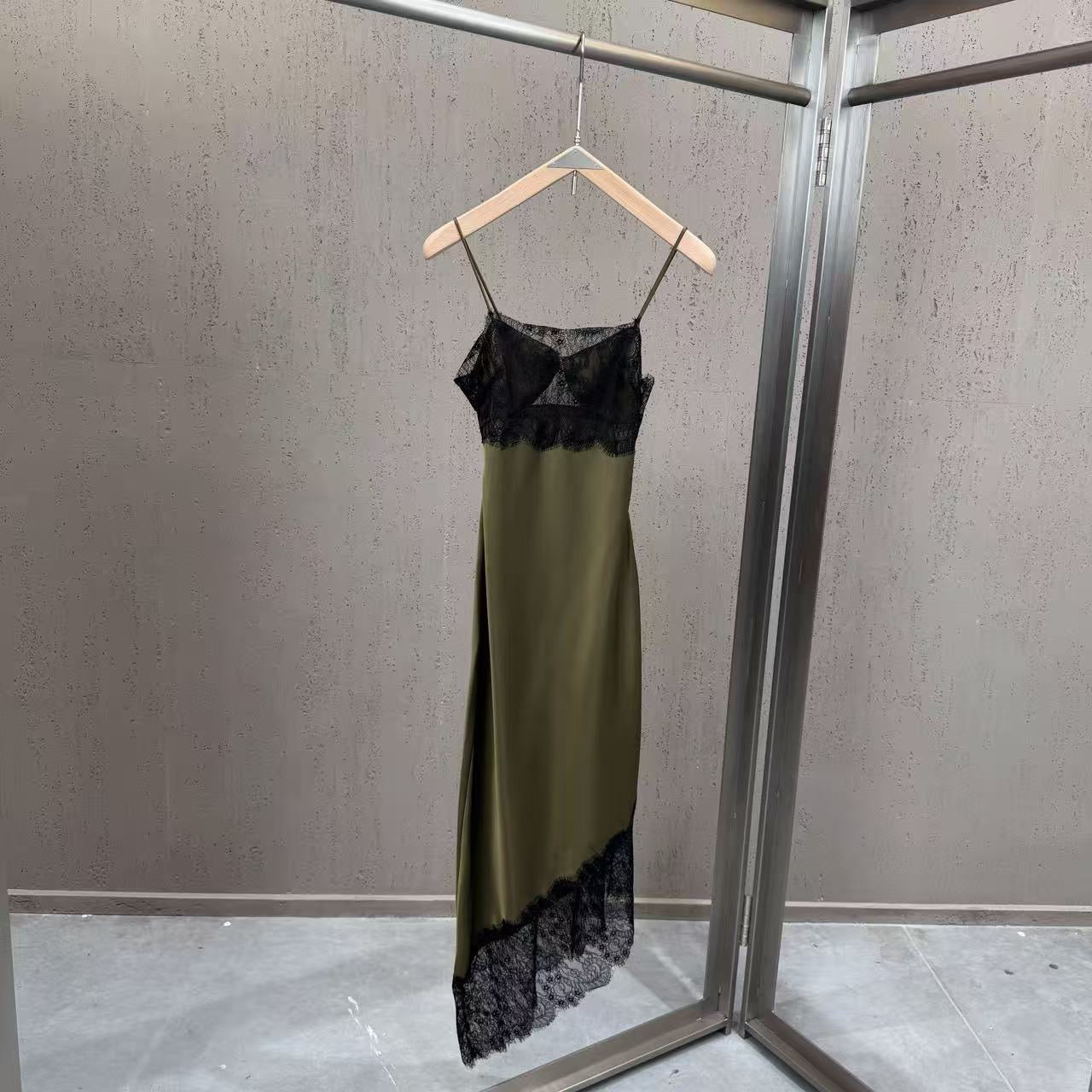 Dress - ID: M027