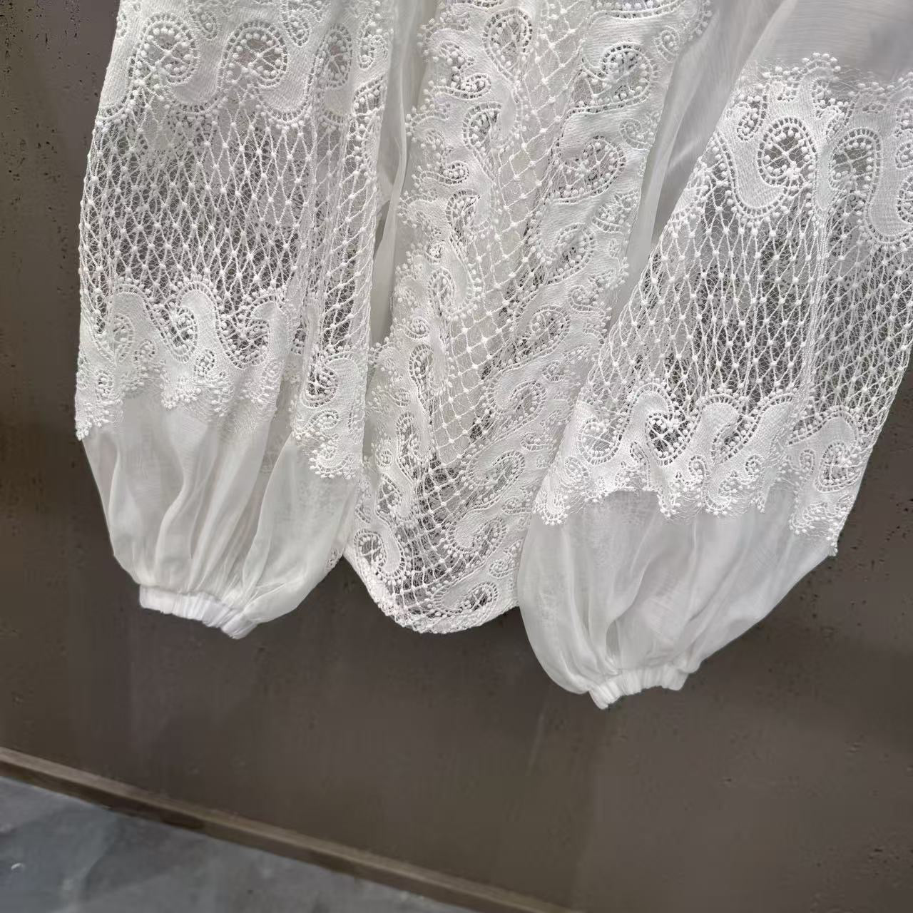 Shirt - ID: M043