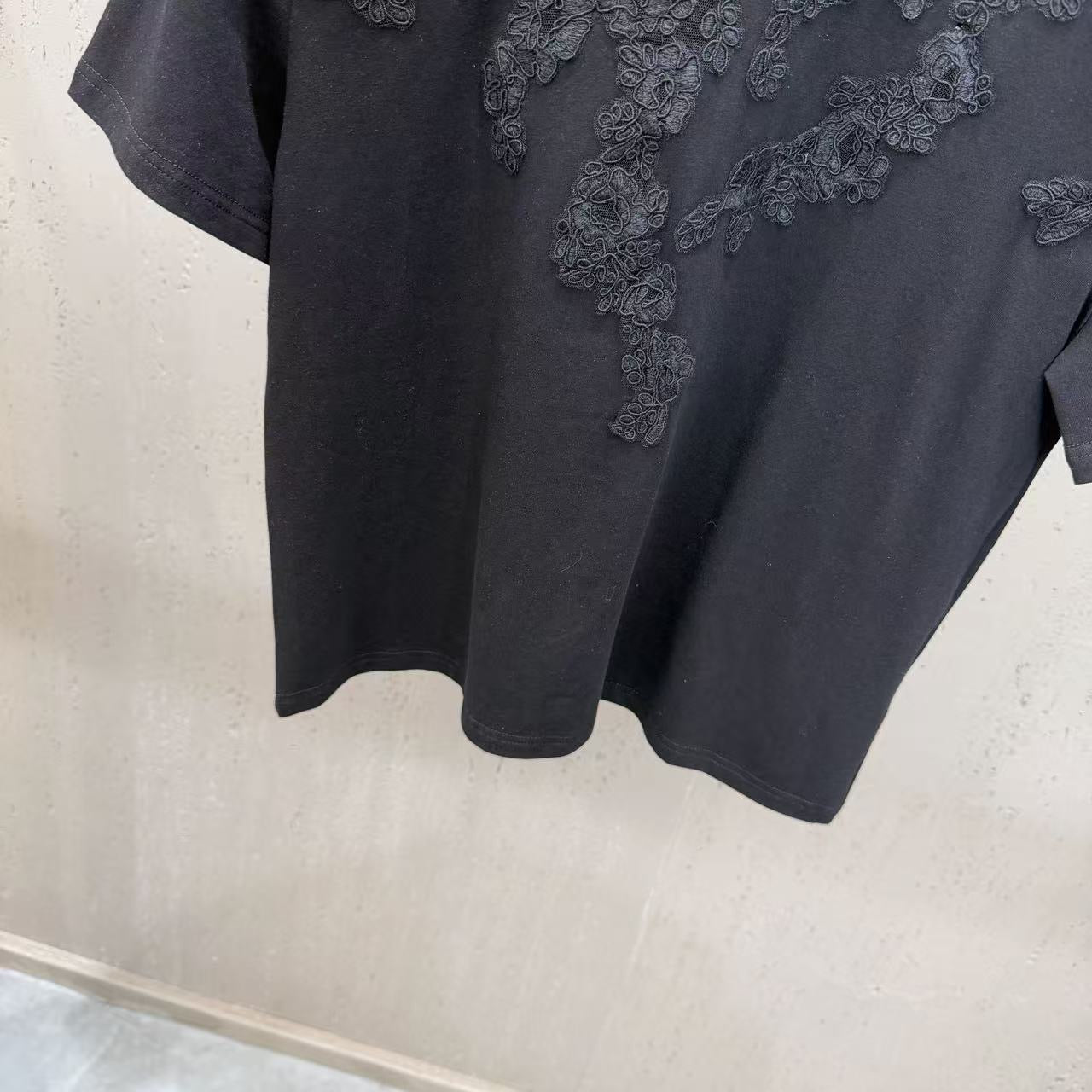 Shirt  - ID: M093