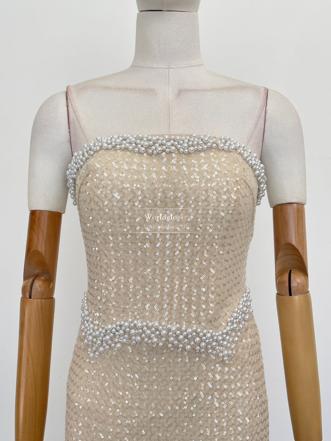Dress - ID: W010