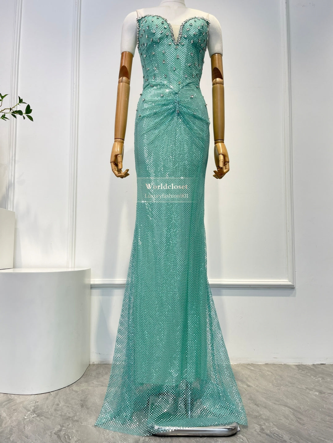 Dress - ID: W220