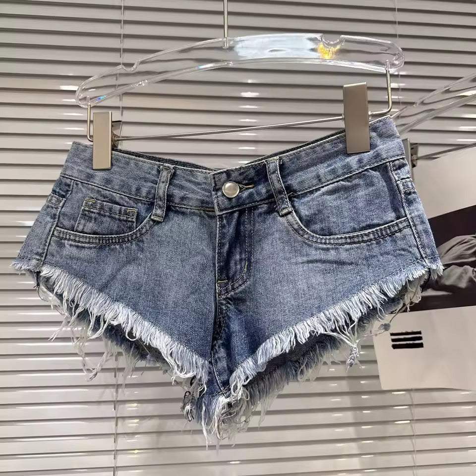 Shorts - ID: A576