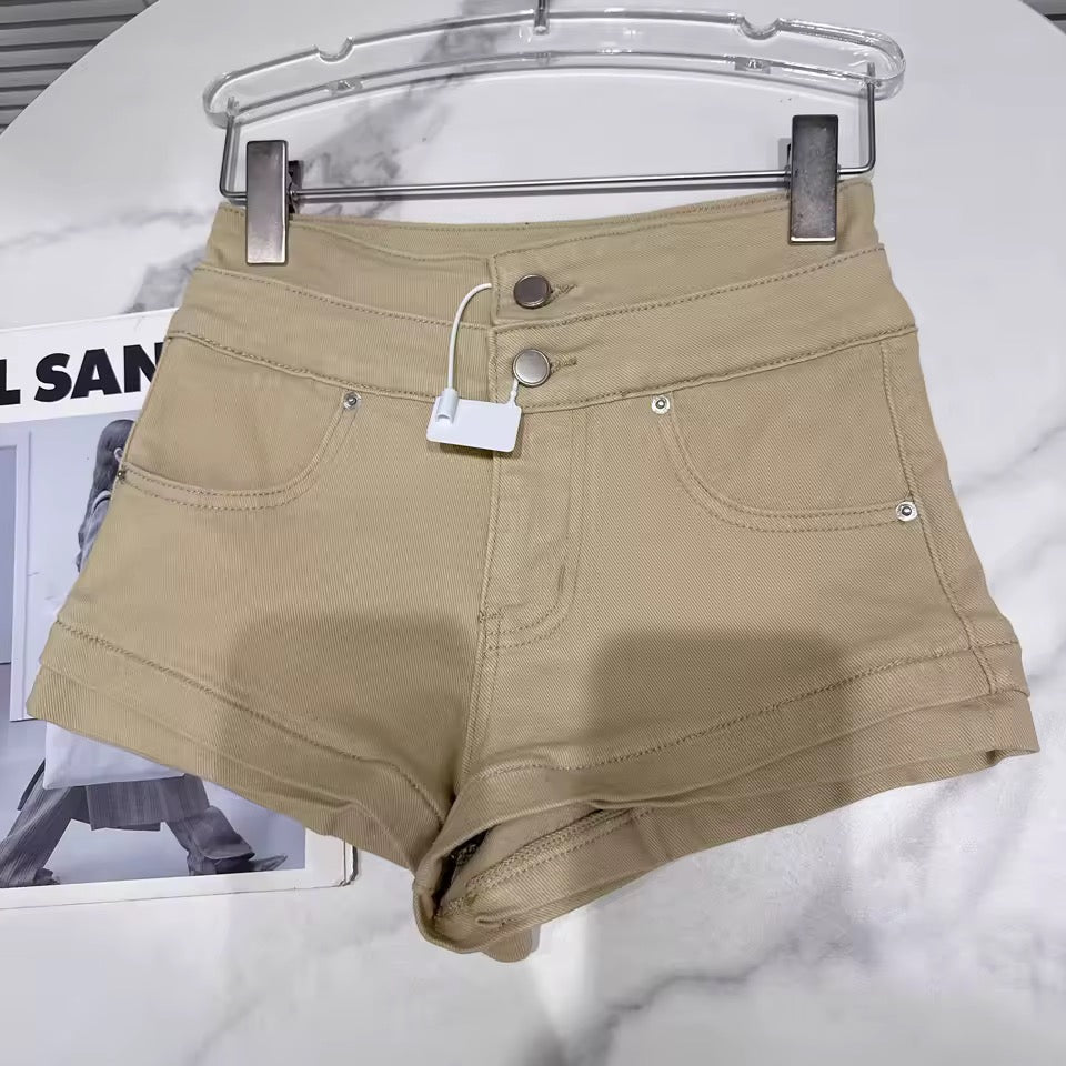 Shorts - ID: A663