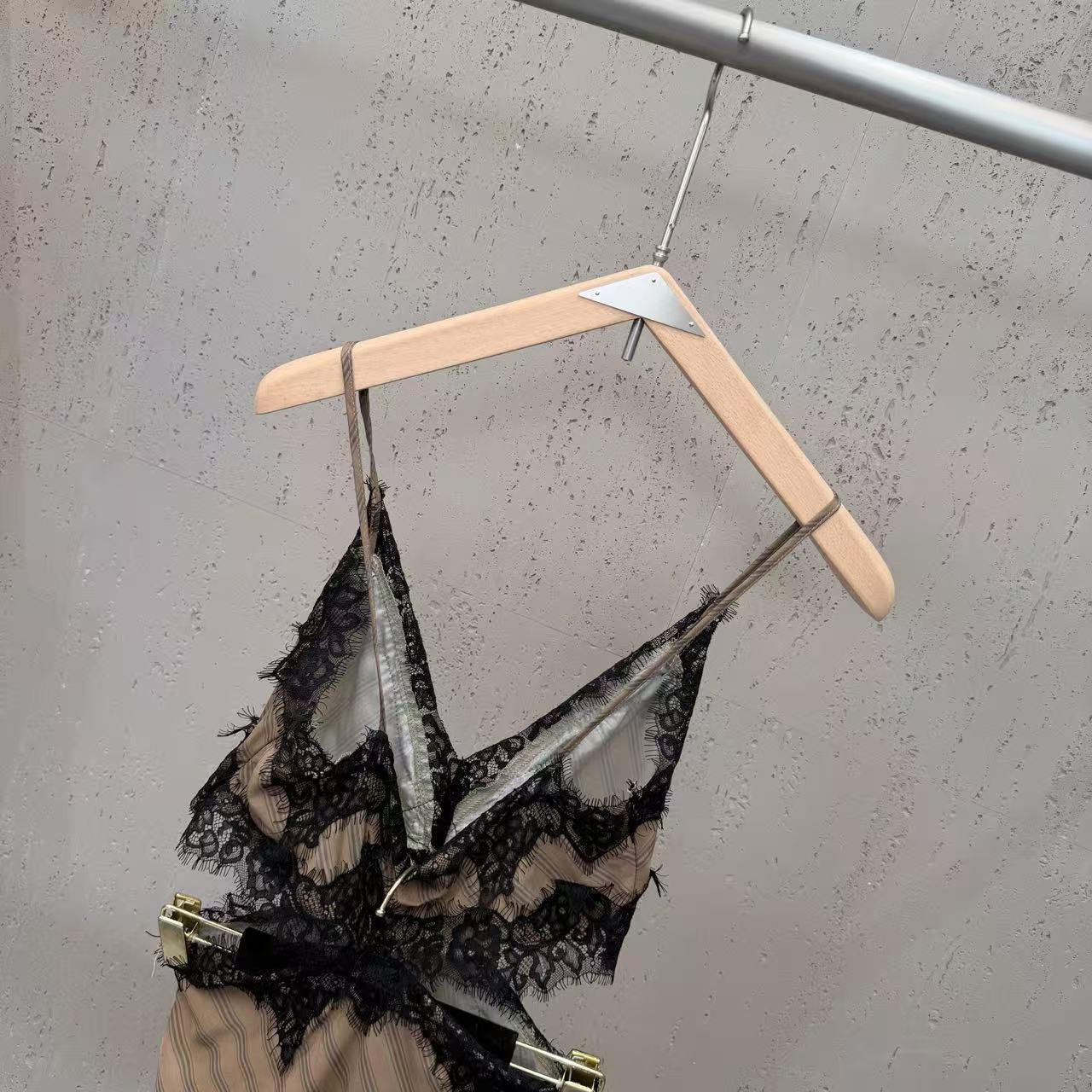 Dress - ID: M021