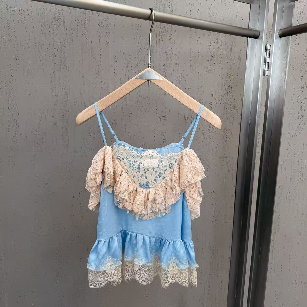 Tank Top  - ID: M047