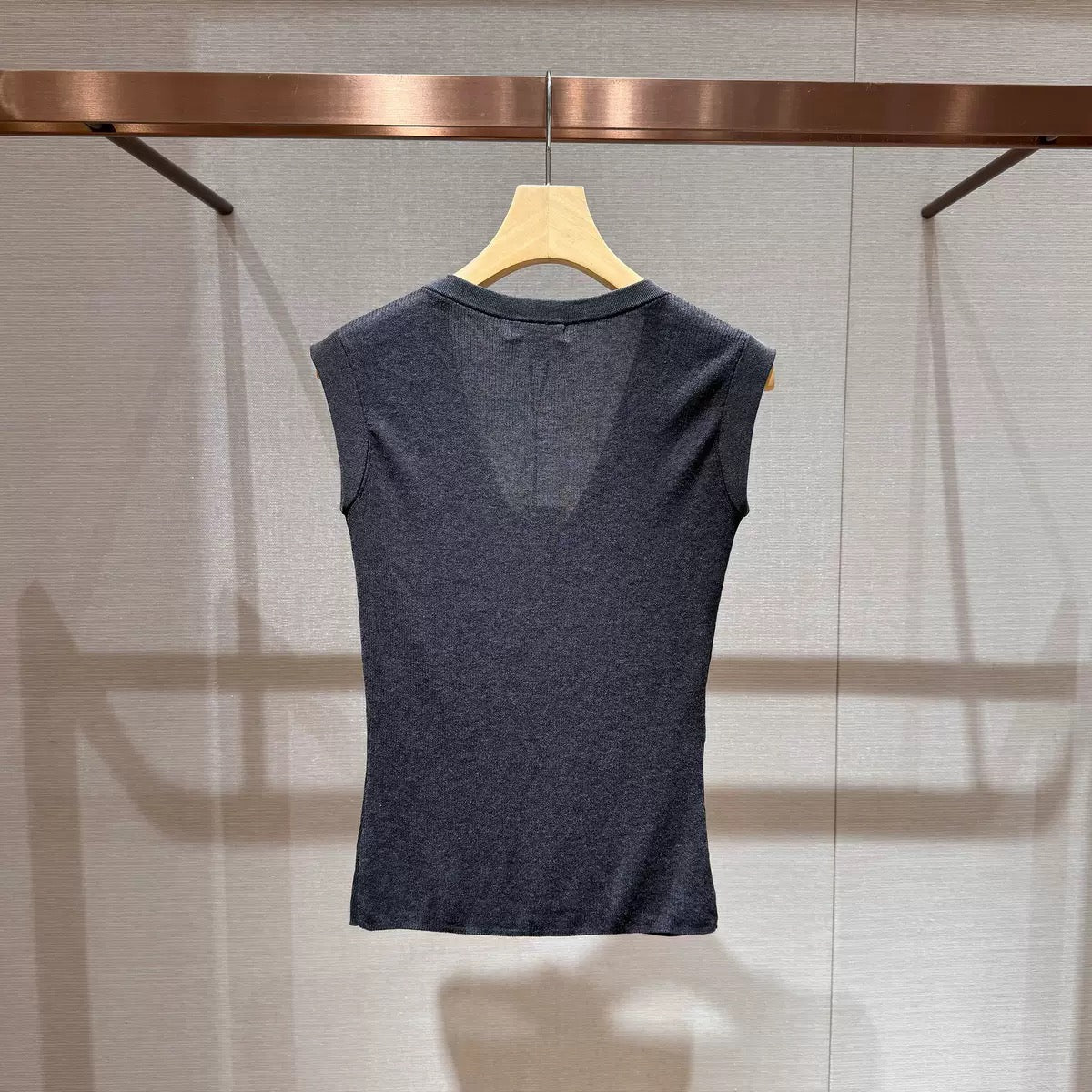 Tank top - ID: J527