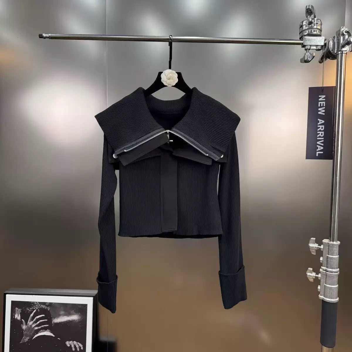 Sweater - ID: 2715