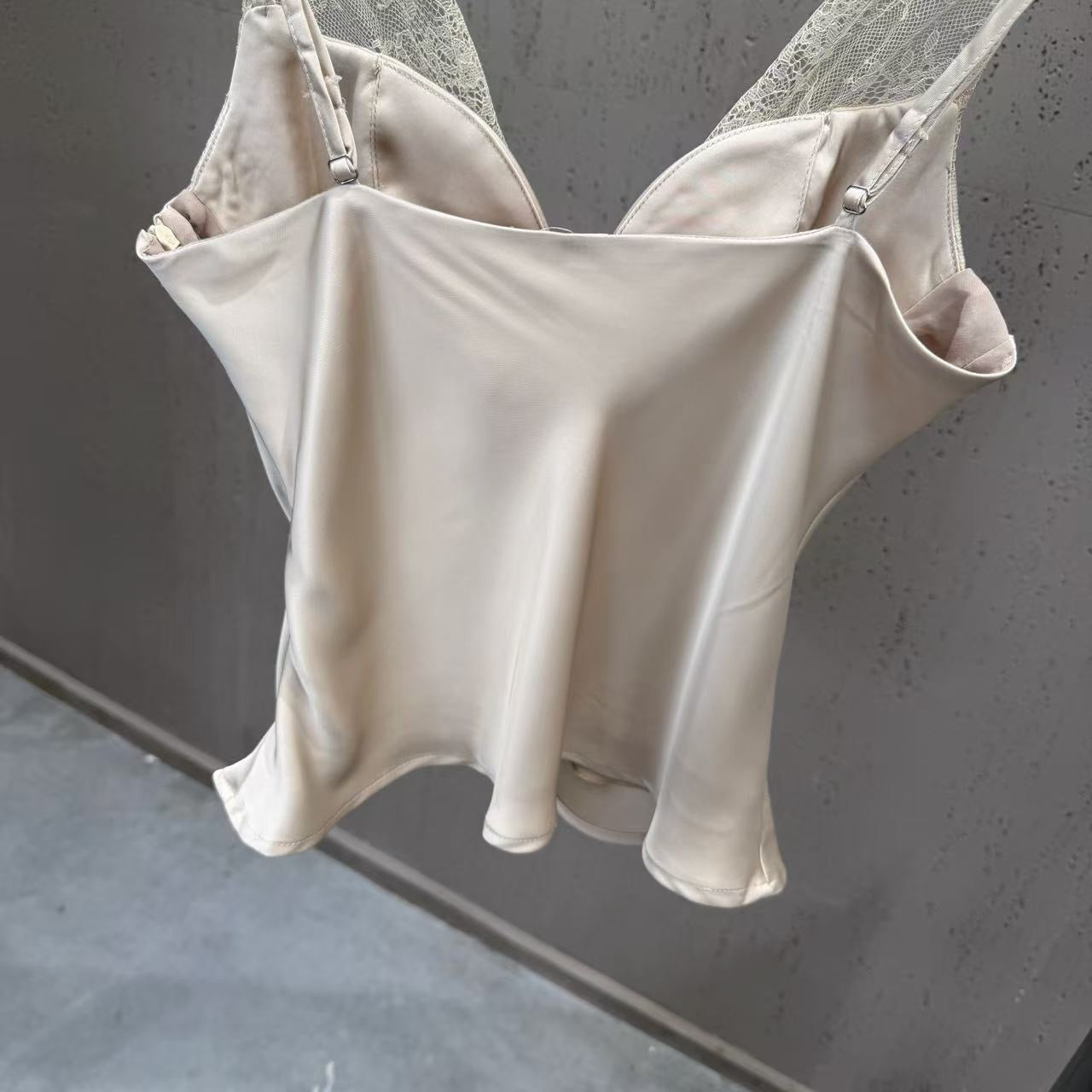 Tank Top  - ID: M023