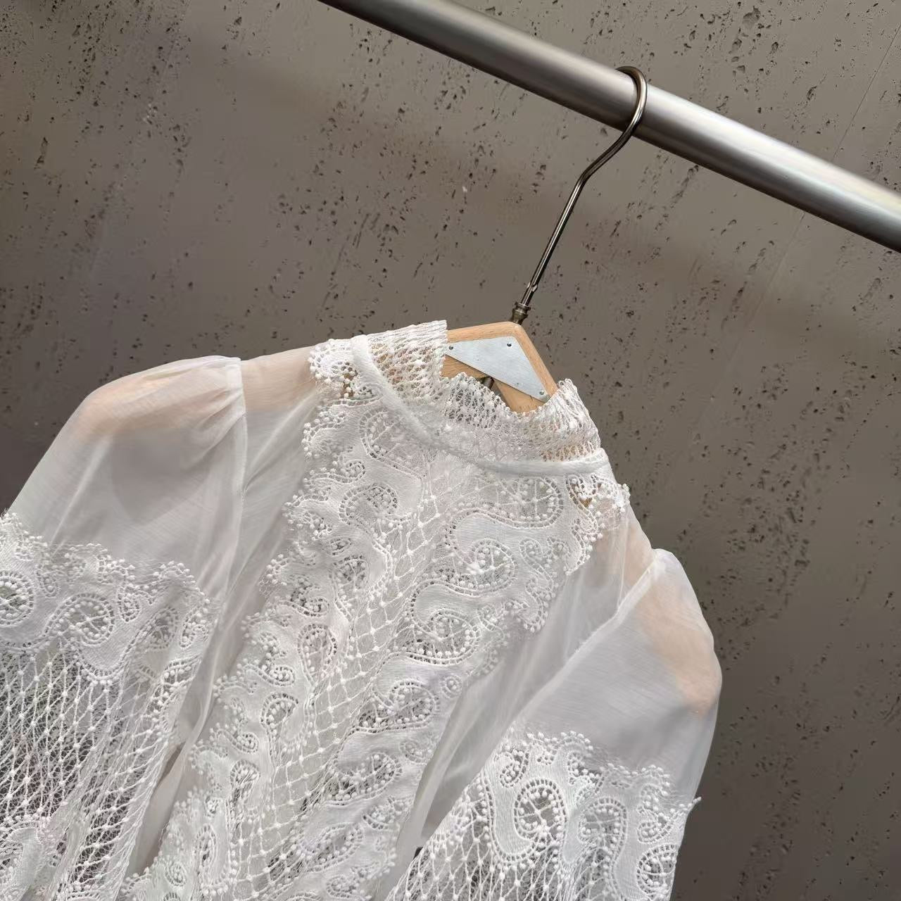 Shirt - ID: M043