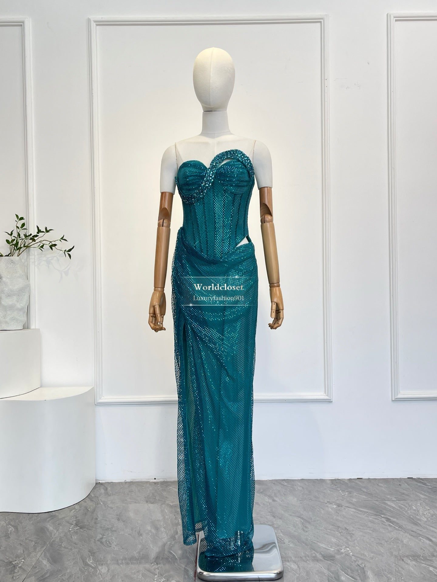 Dress - ID: W525