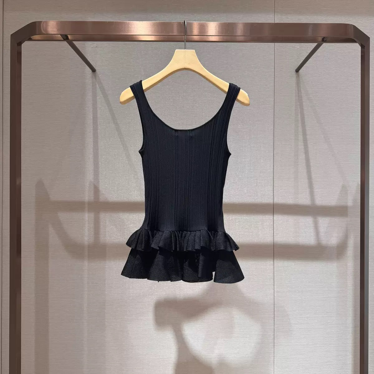 Tank top - ID: J501