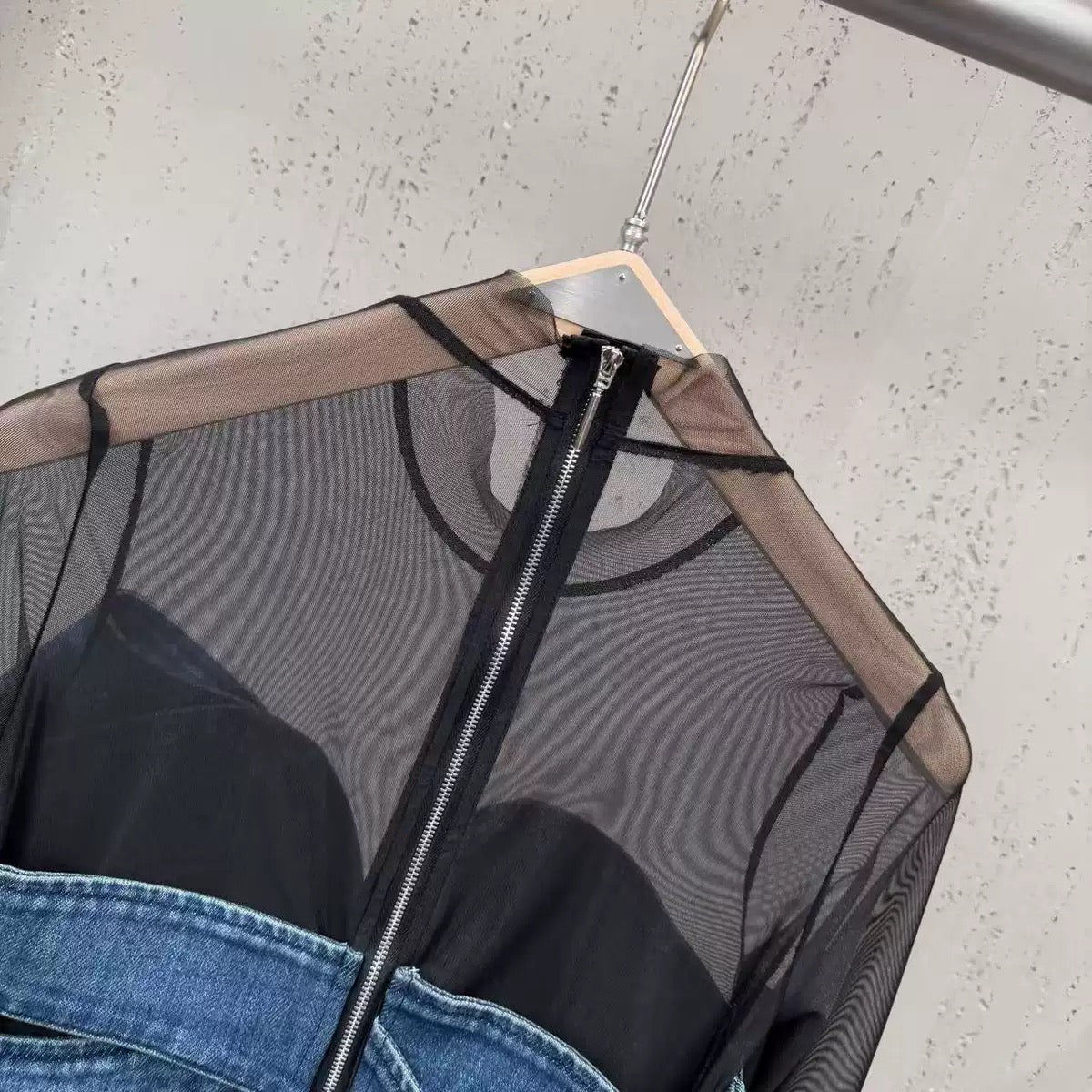 Shirt  - ID: M106