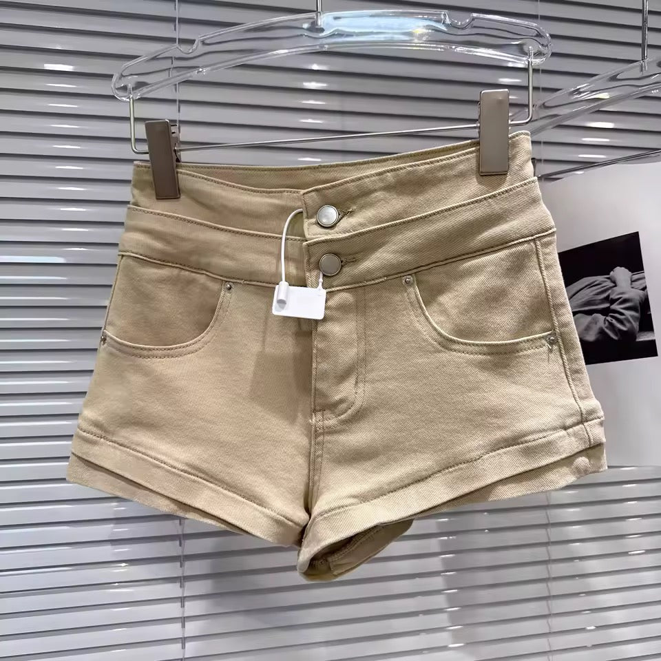Shorts - ID: A663