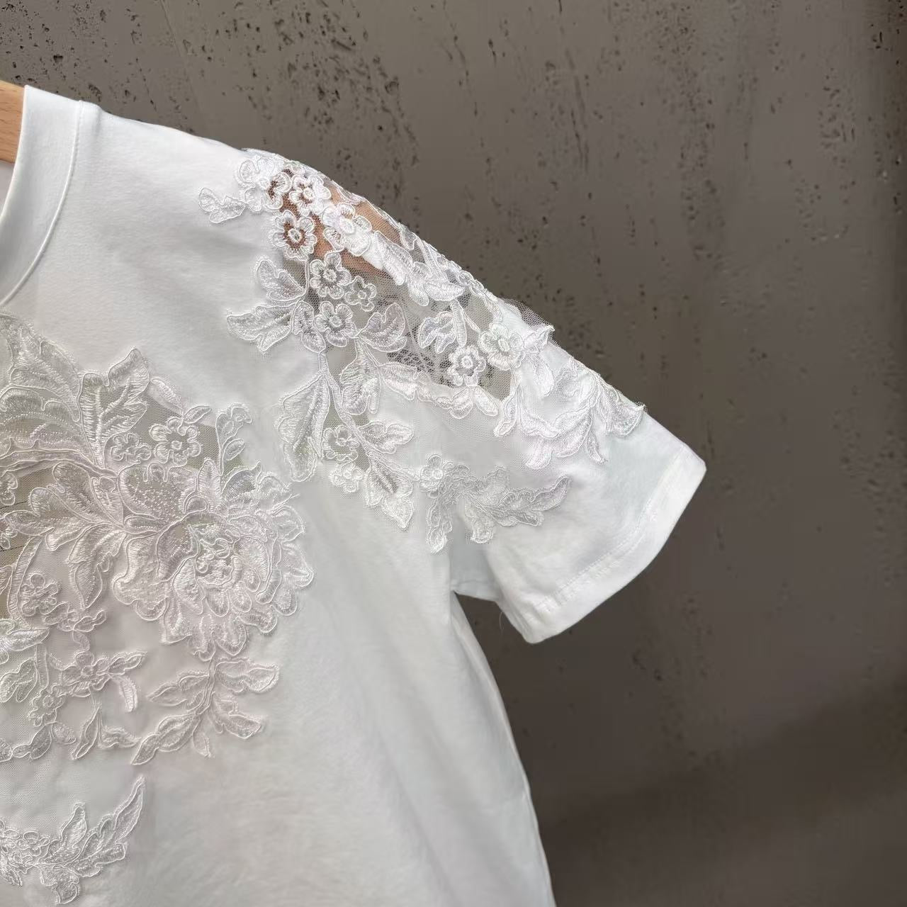 Shirt  - ID: M092