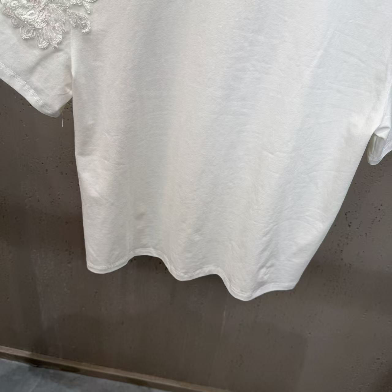 Shirt  - ID: M092