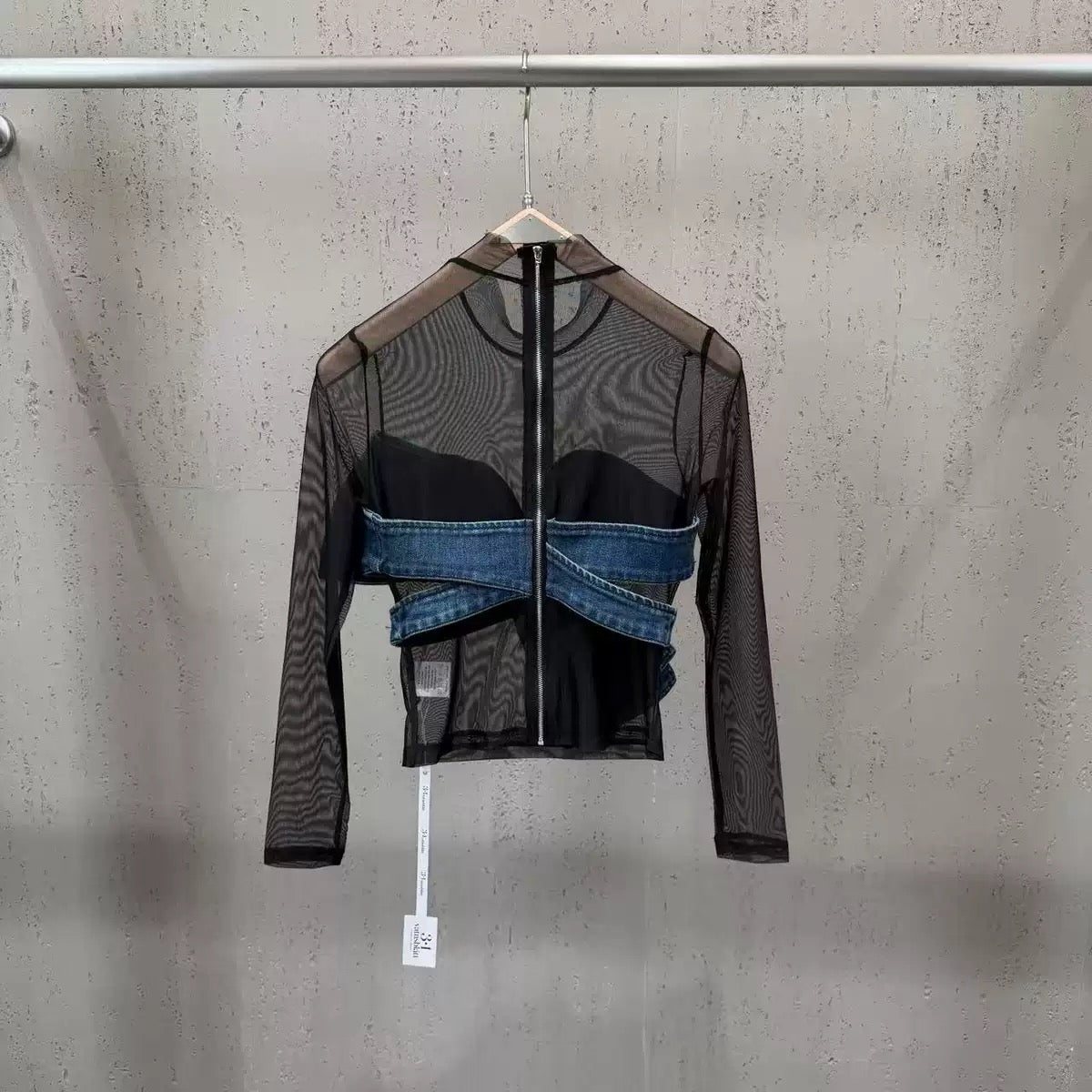 Shirt  - ID: M106