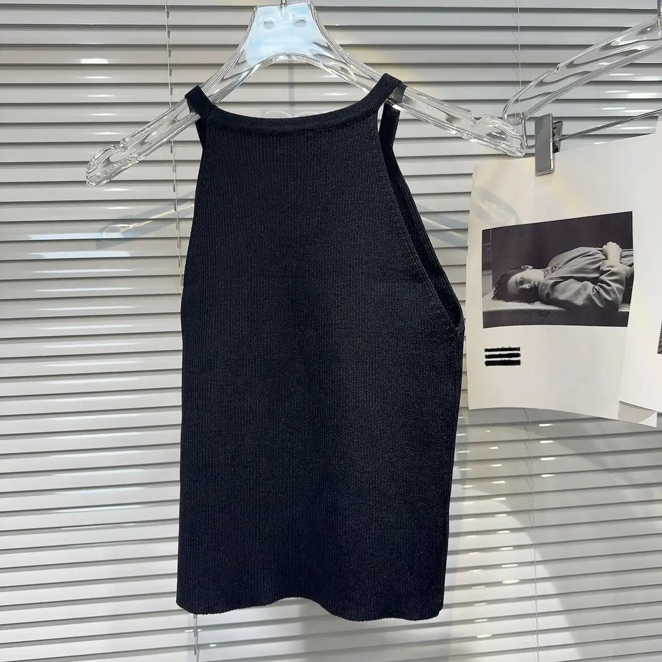 Tank top - ID: 3743