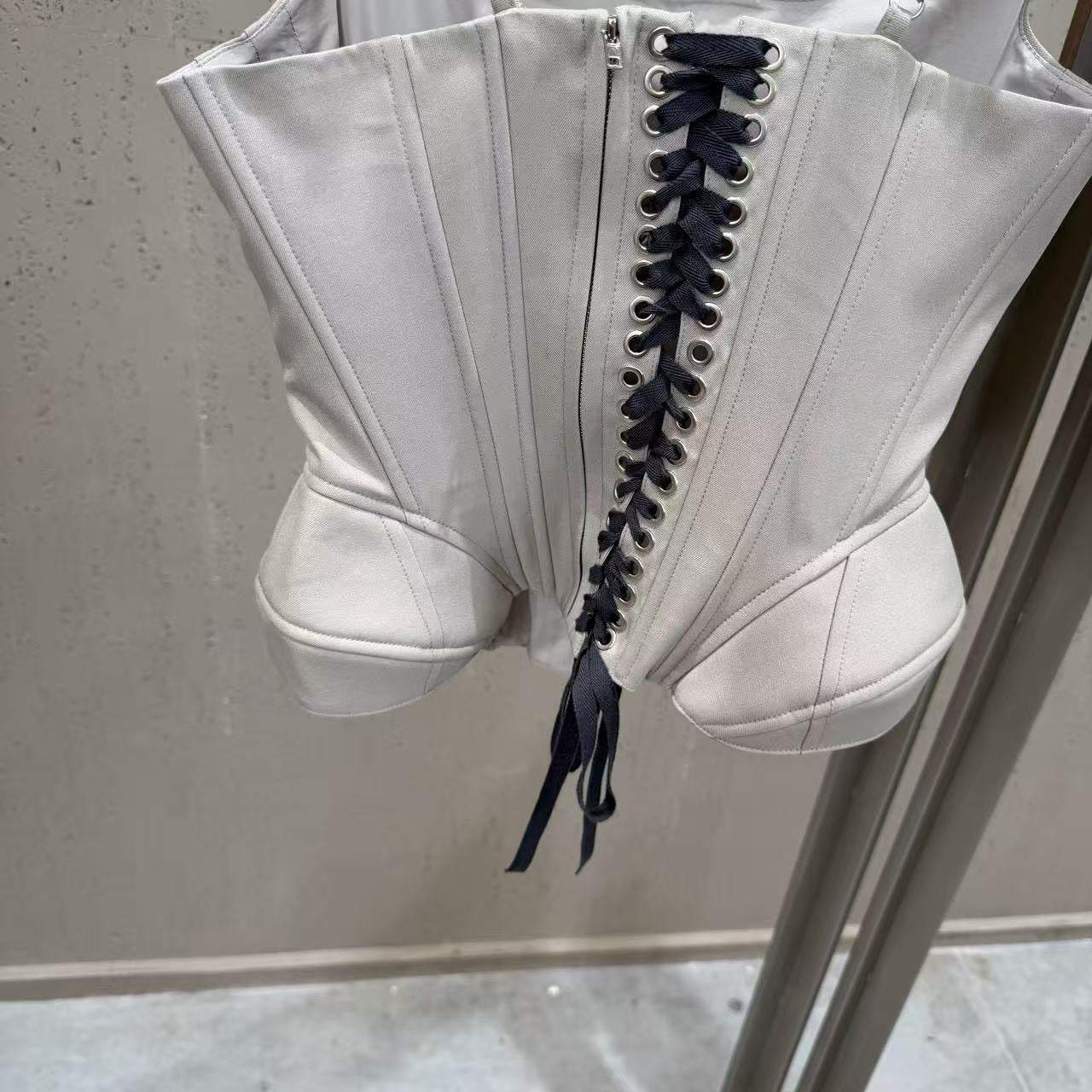 Corset  - ID: M033