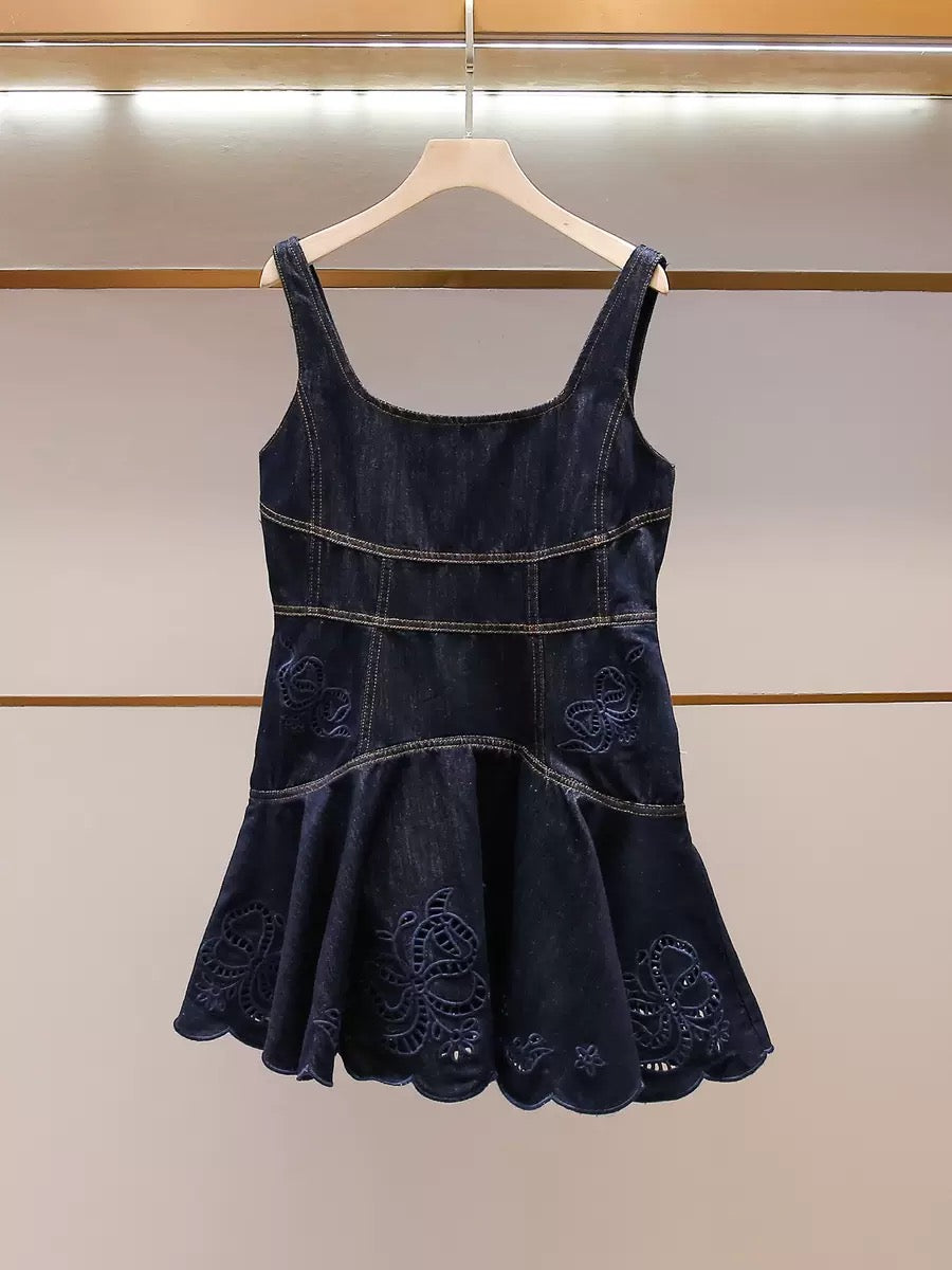 Dress - R047