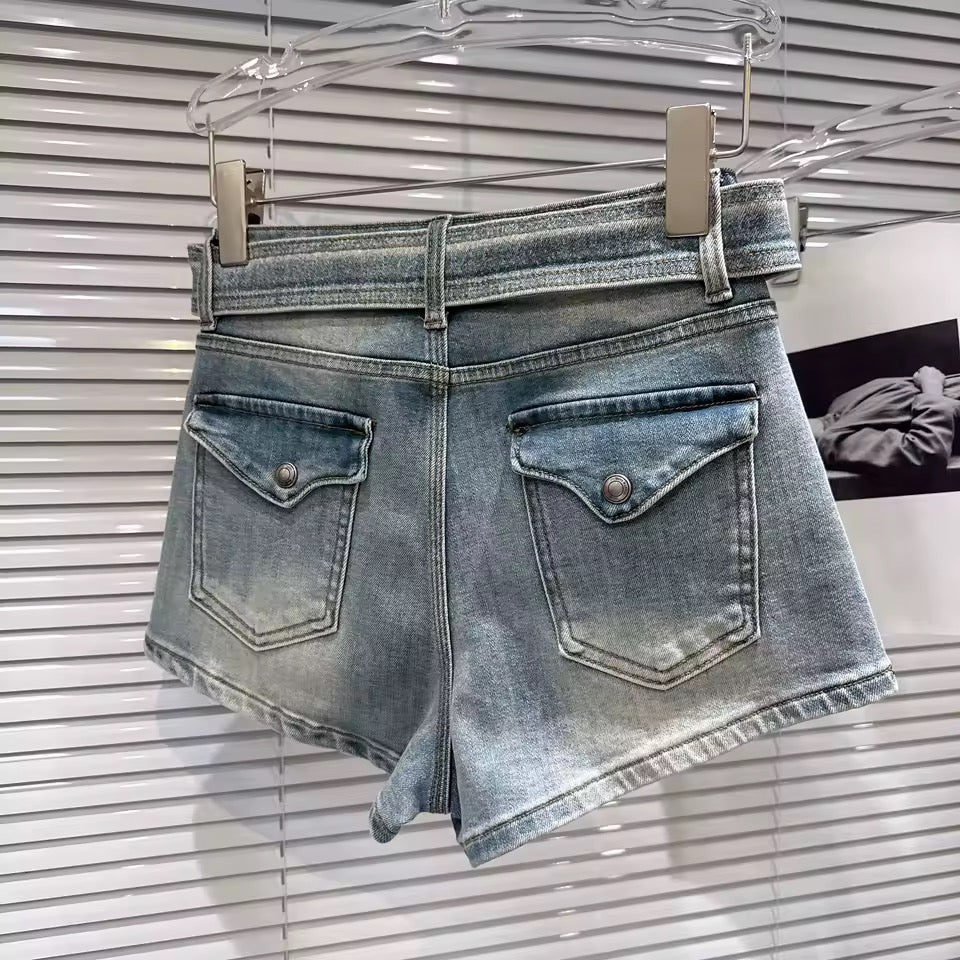 Shorts - ID: A993