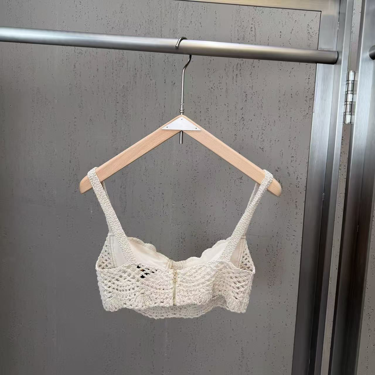 Set - ID: M014
