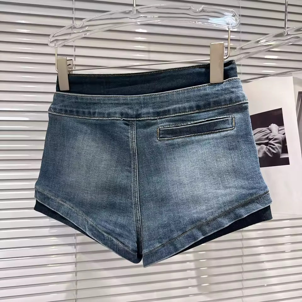 Shorts - ID: A661