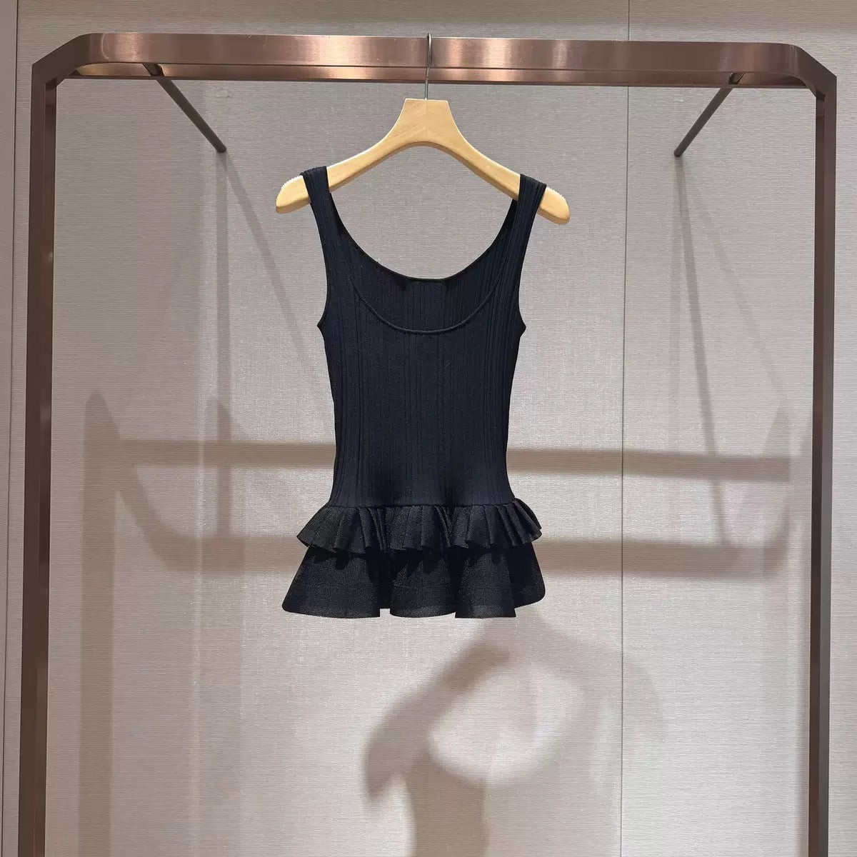 Tank top - ID: J501