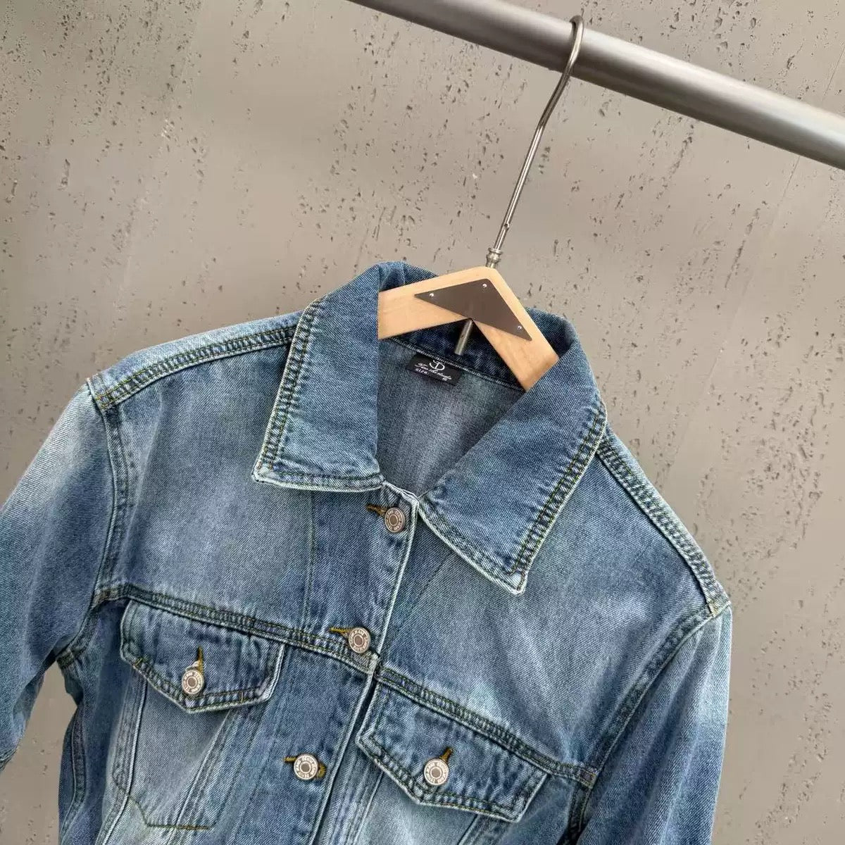 Shirt  - ID: M109