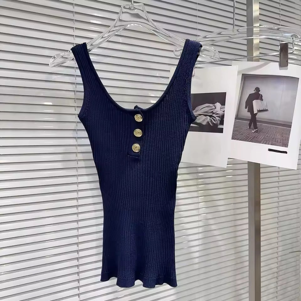 Tank top - ID: 3749