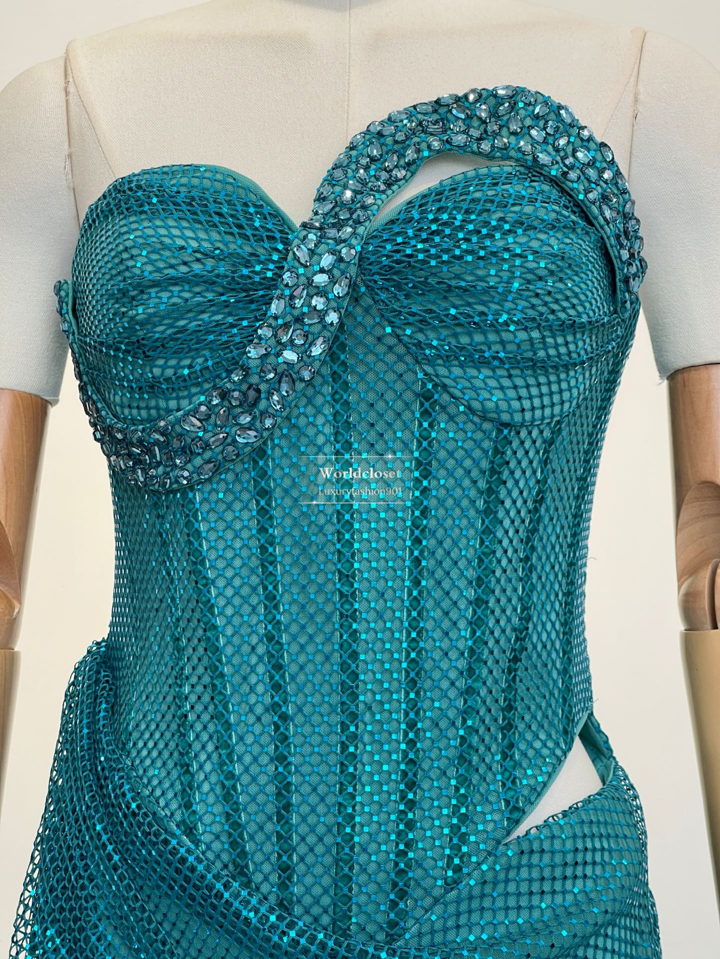 Dress - ID: W525