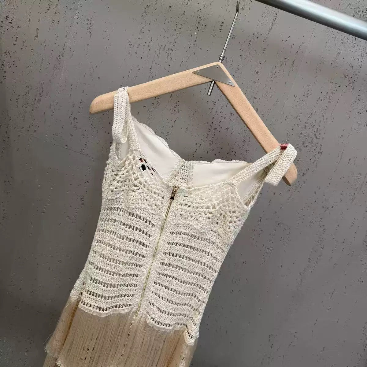 Dress - ID: M041