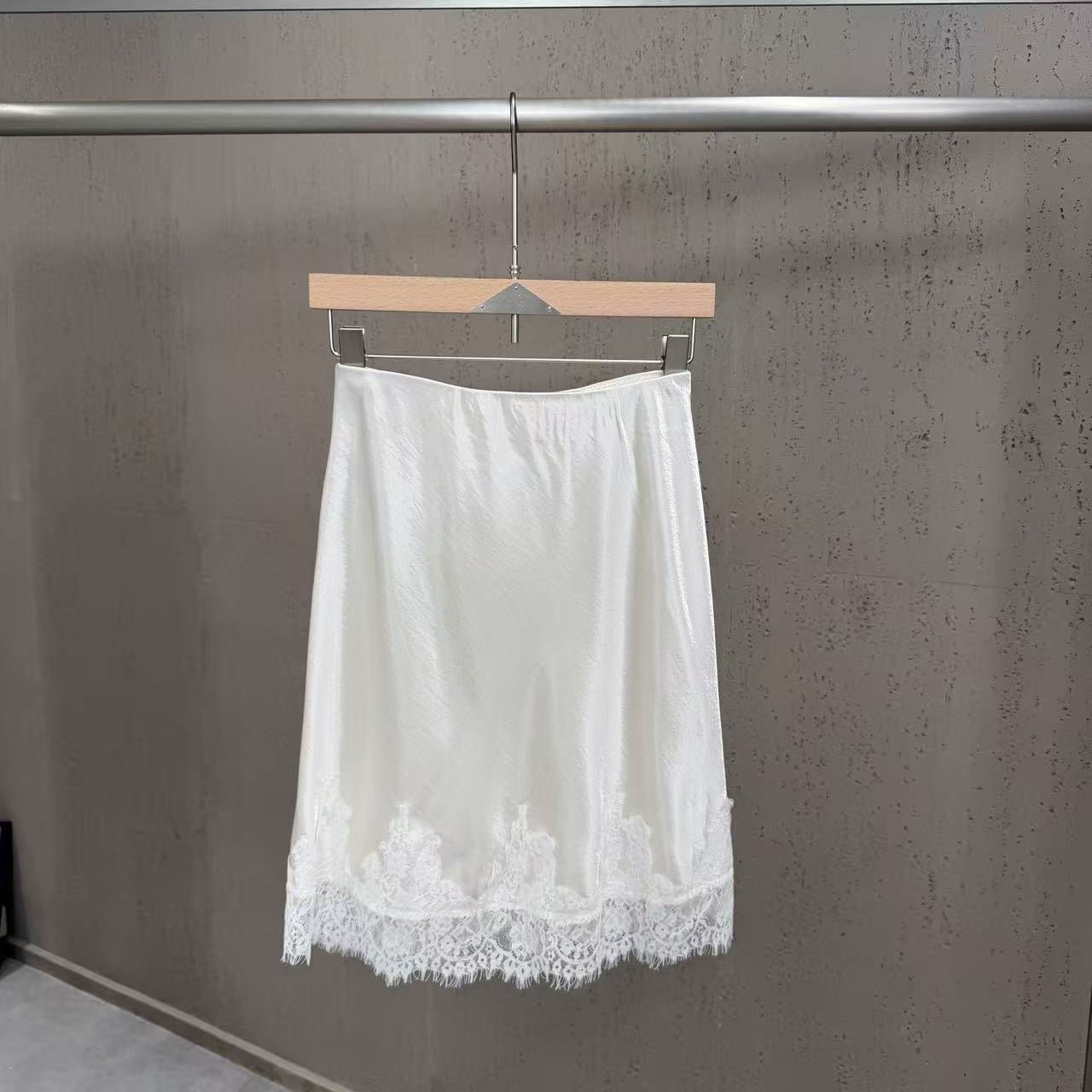Skirt - ID: M051