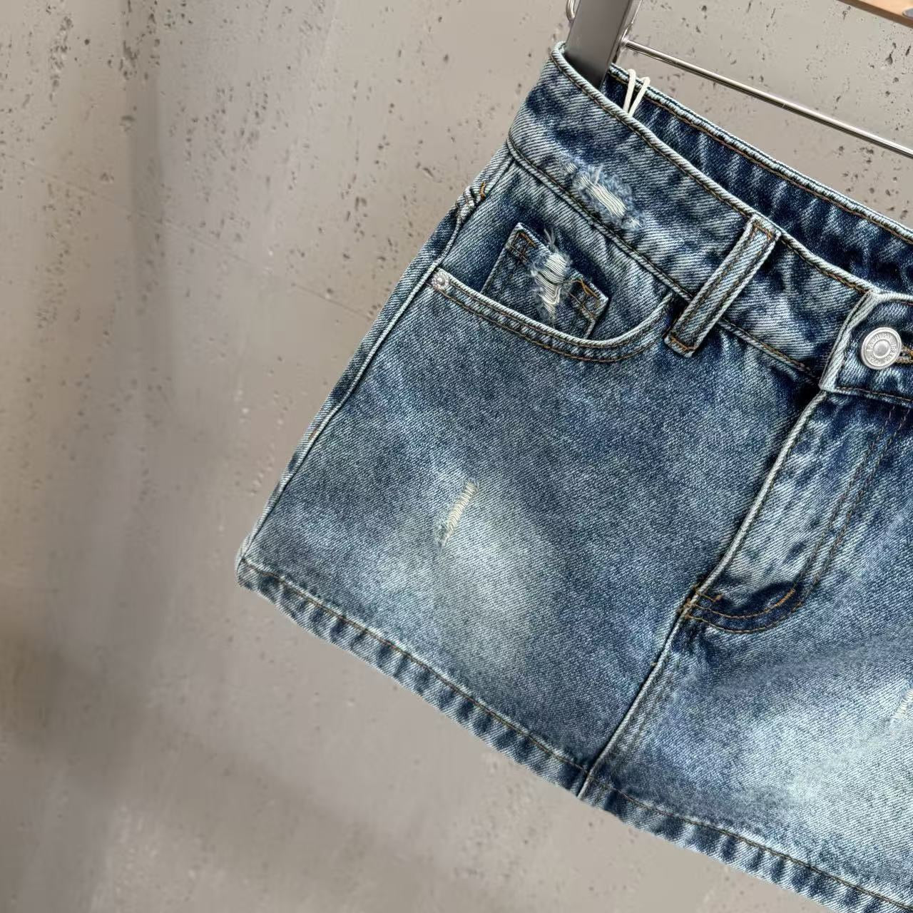 Skirt - ID: M037
