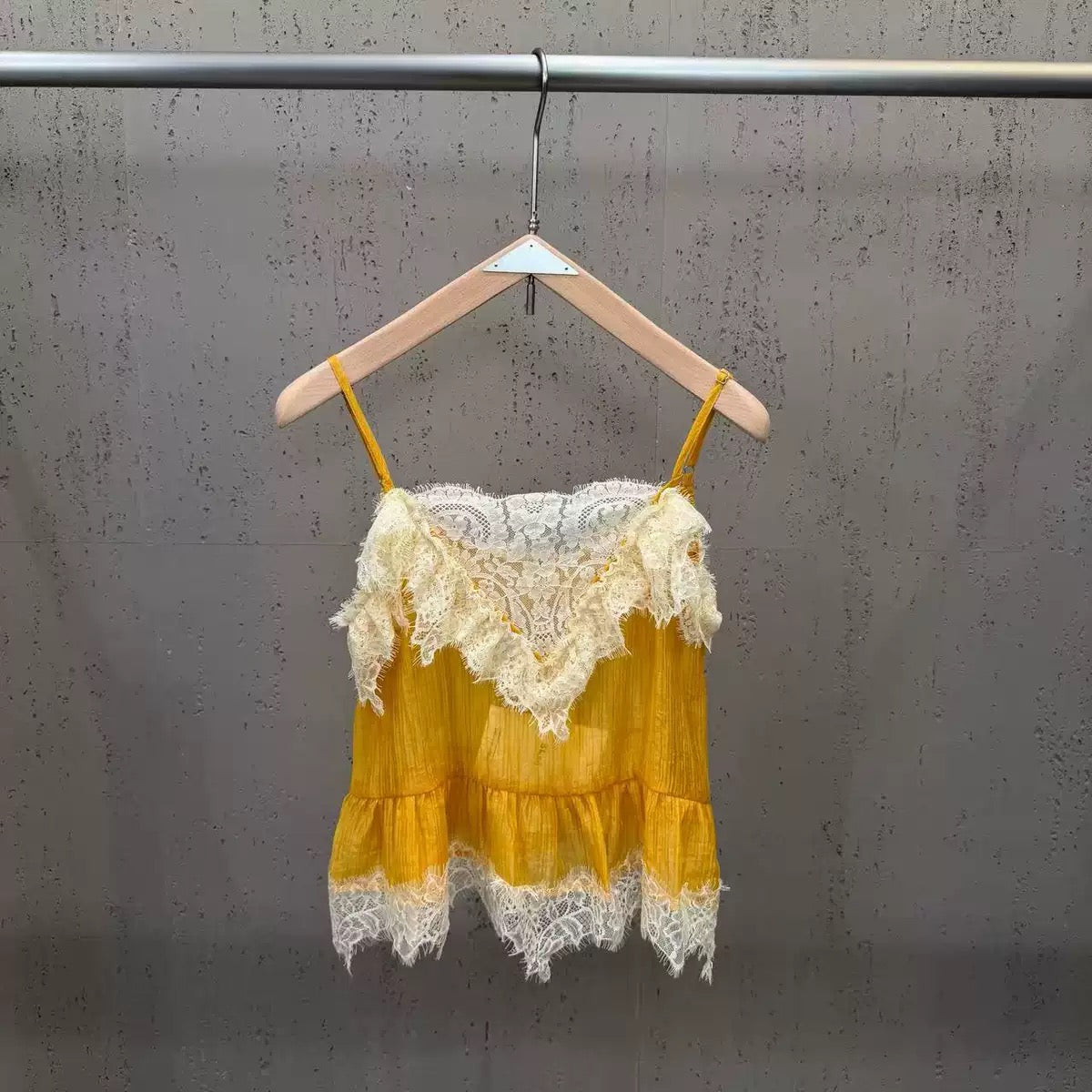 Tank Top  - ID: M080