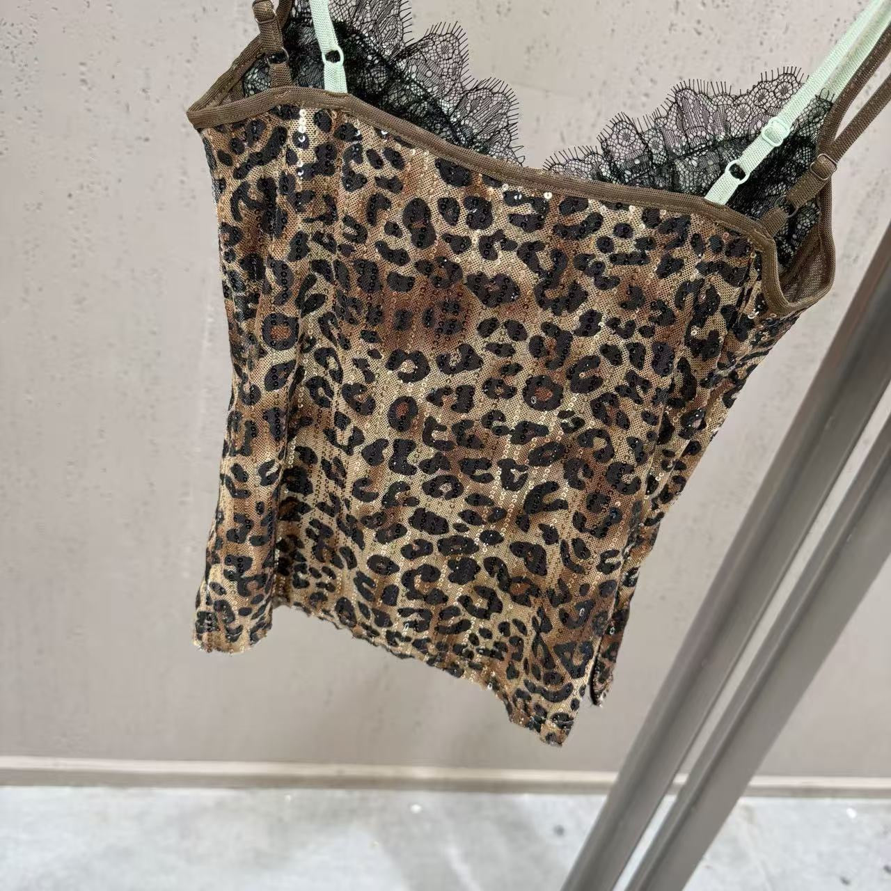 Tank Top  - ID: M025